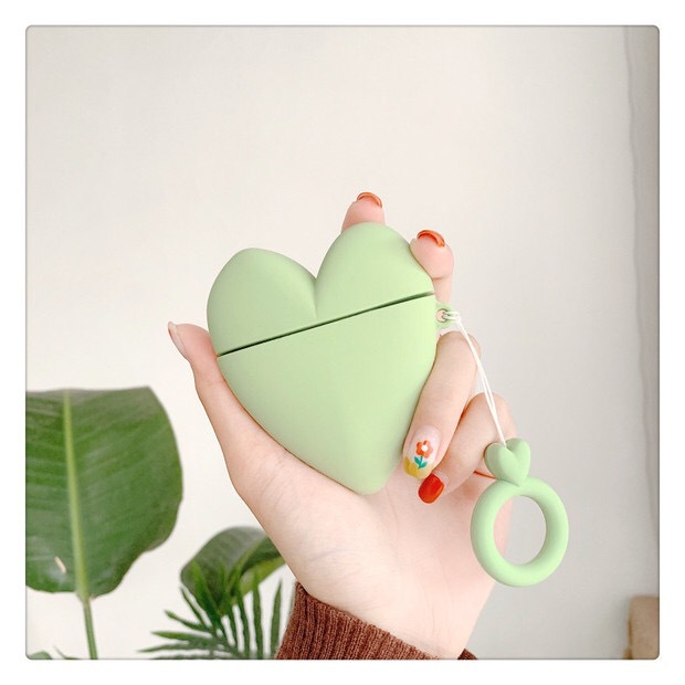 Cute Design Cartoon Silicone Cover Skin for Airpod (1 / 2) Charging Case (Green Heart)